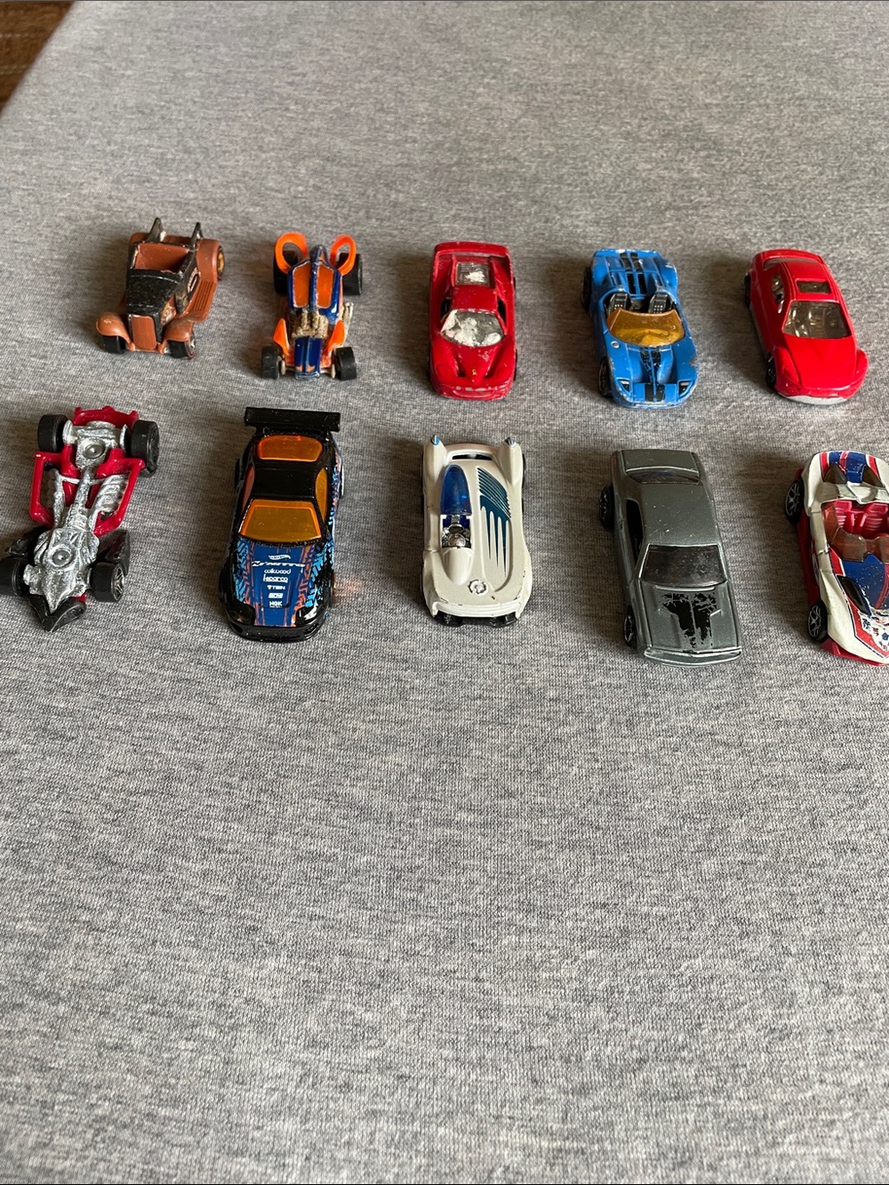 10-Piece Assorted Kids Toy Car Set - Red, Blue, White, Gray, Orange
